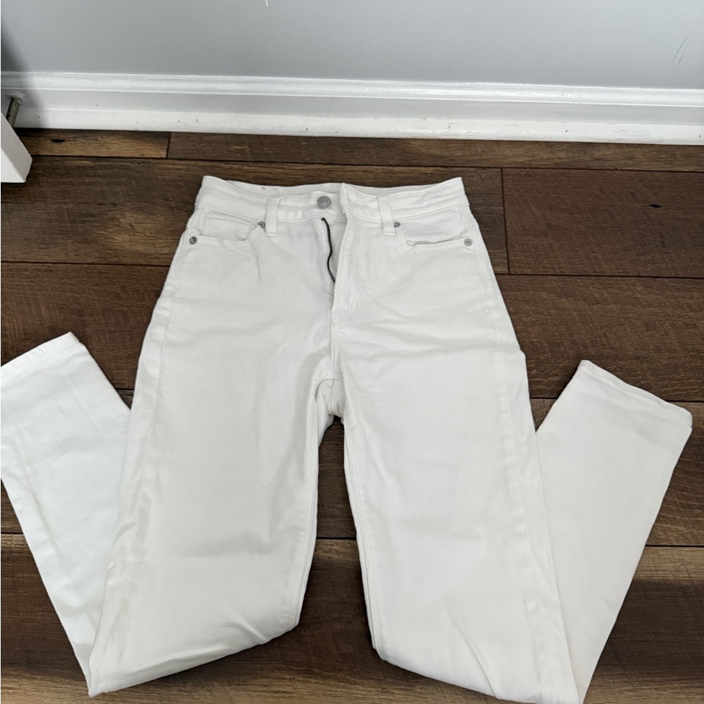 American Eagle Outfitters White Mom Jeans